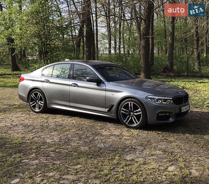 Bmw 5 series (2017)