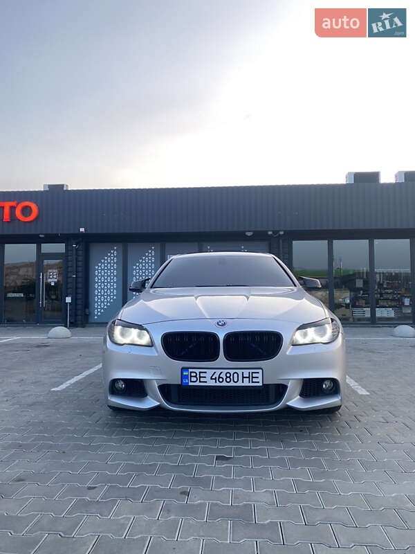 Bmw 5 series (2012)