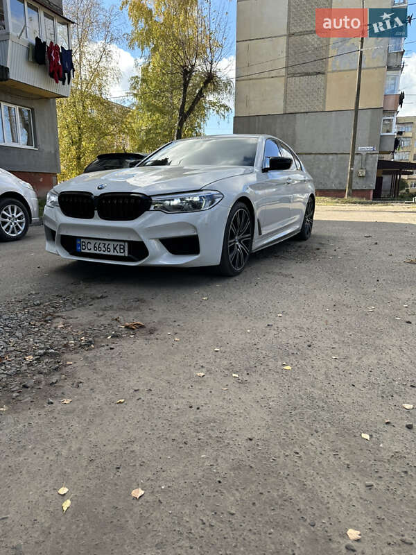 Bmw 5 series (2018)