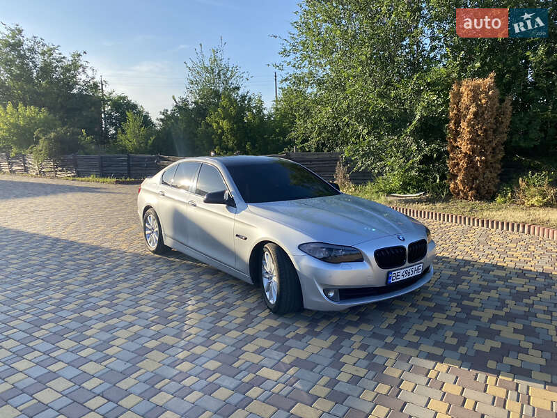 Bmw 5 series (2011)