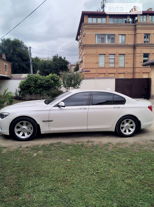 Bmw 7 series (2009)