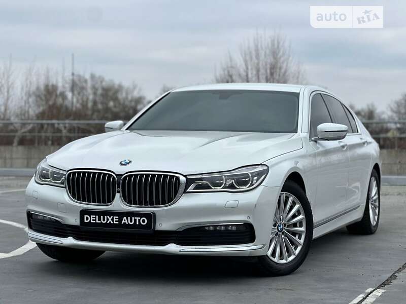 Bmw 7 series (2016)