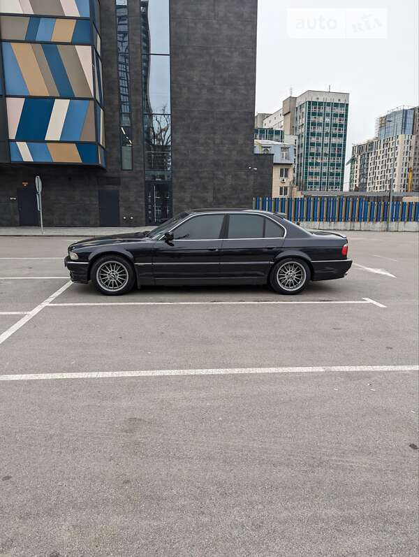 Bmw 740i (1997)