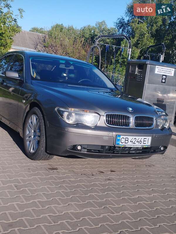 Bmw 7 series (2002)