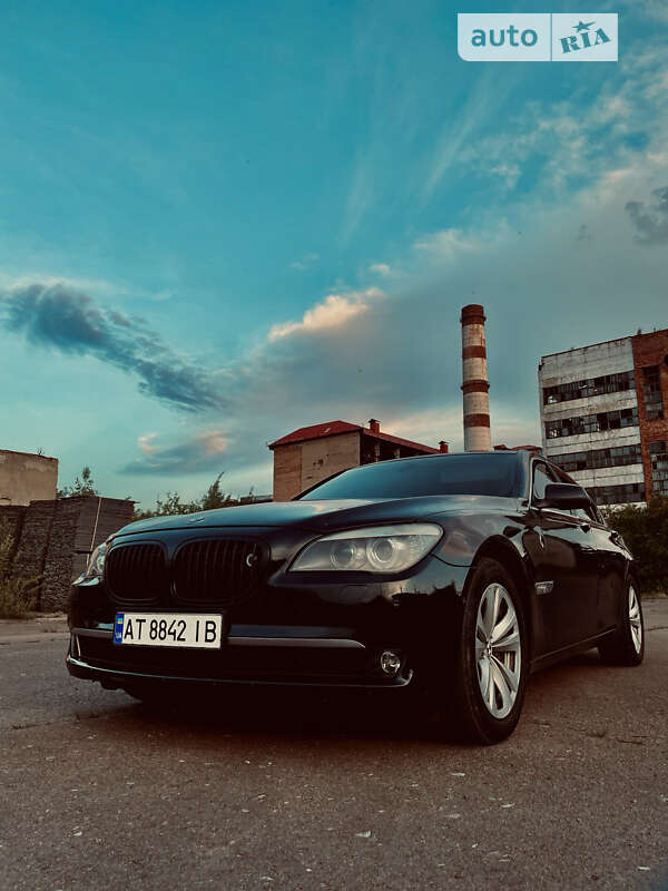 Bmw 740i (2008)