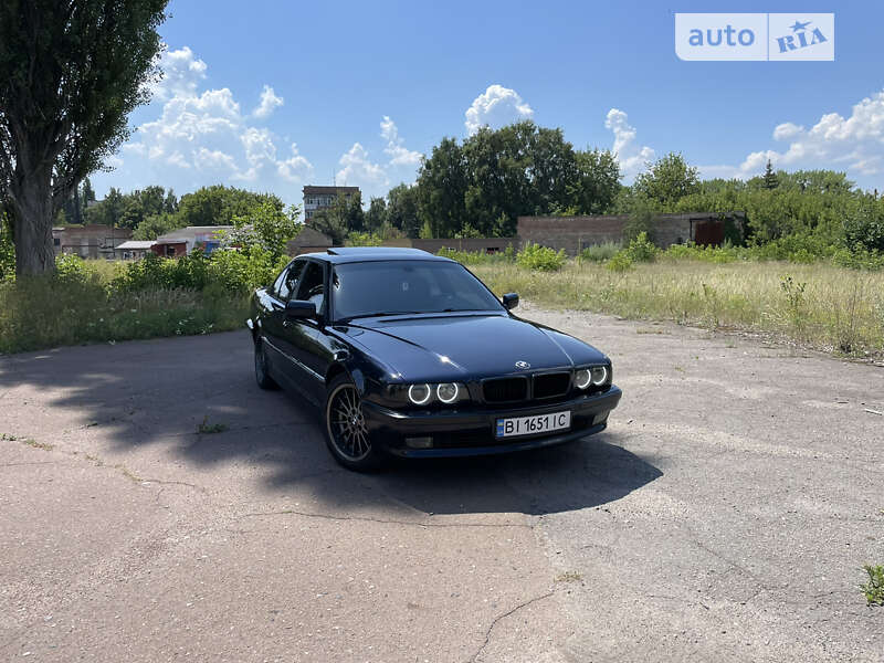 Bmw 730 (2001)