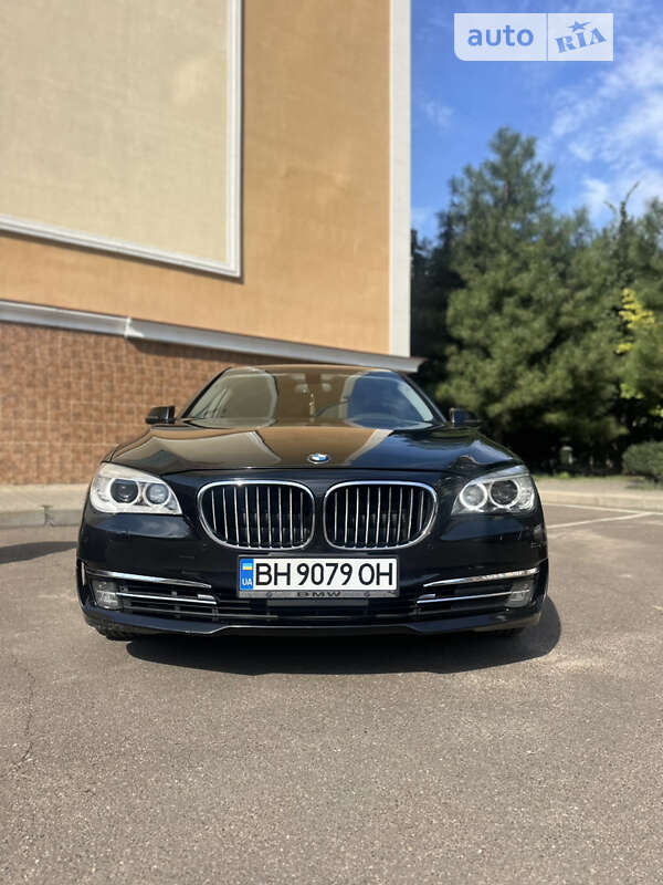 Bmw 740 li (2015)