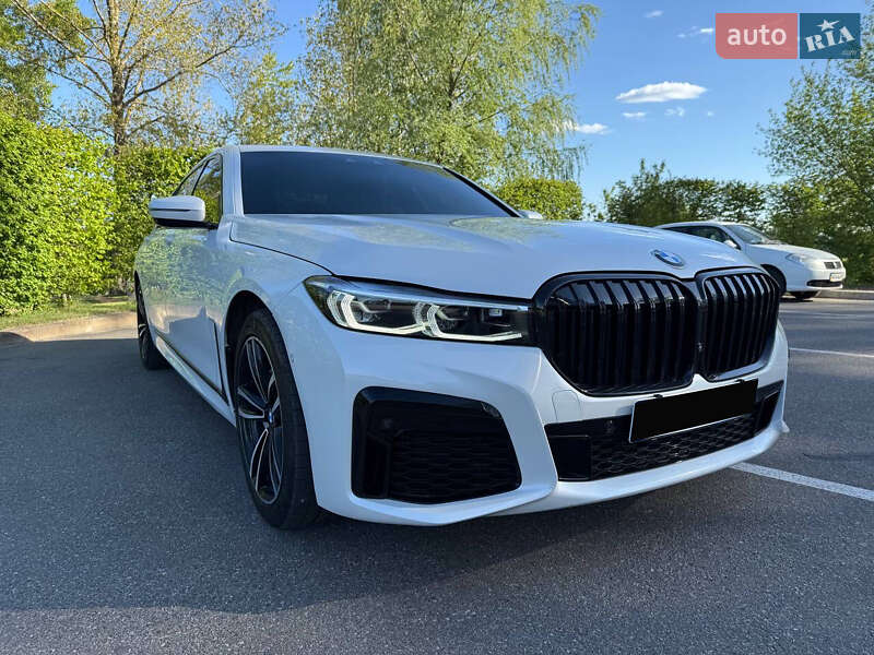 Bmw 7 series (2017)