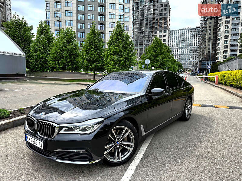 Bmw 7 series (2016)