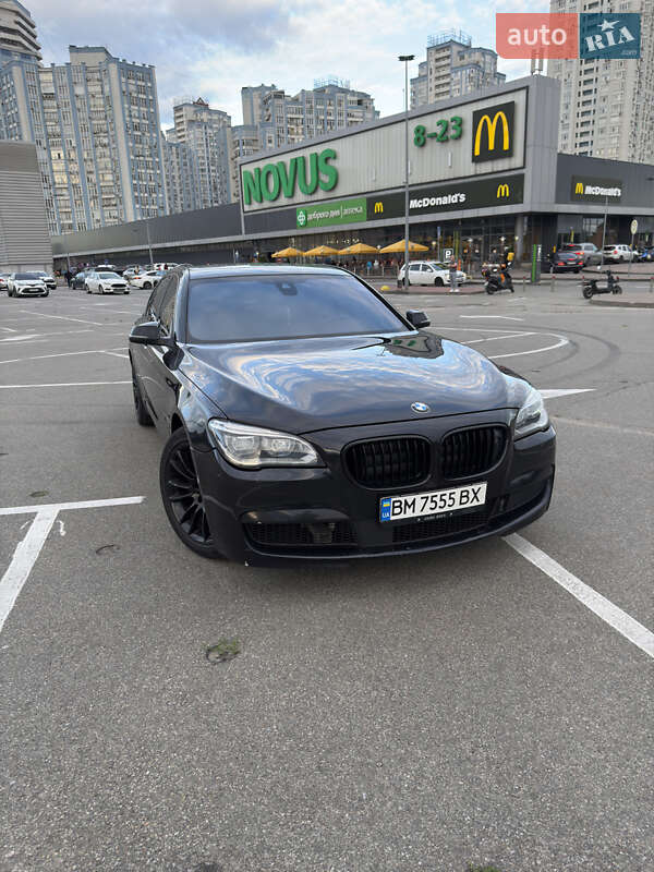 Bmw 7 series (2012)