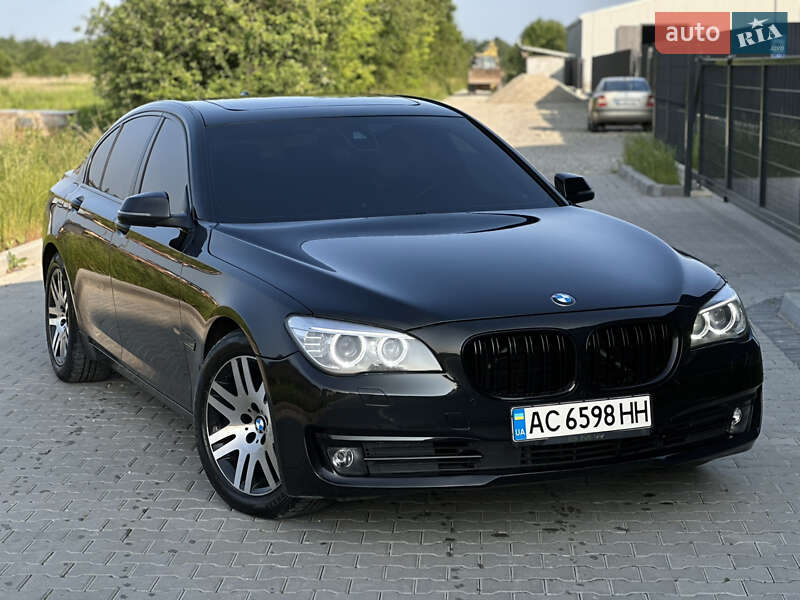 Bmw 7 series (2012)