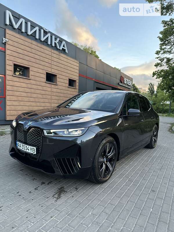 Bmw Ix xdrive40 (2022)