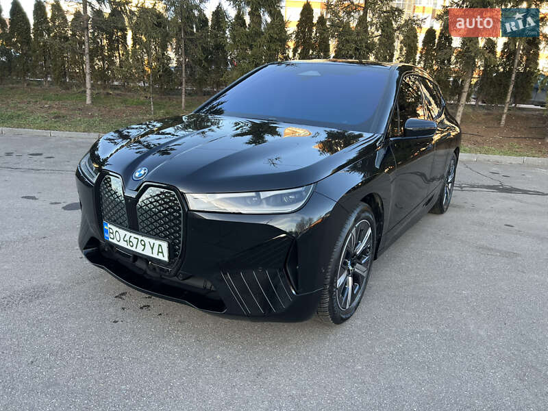 Bmw Ix xdrive40 (2023)