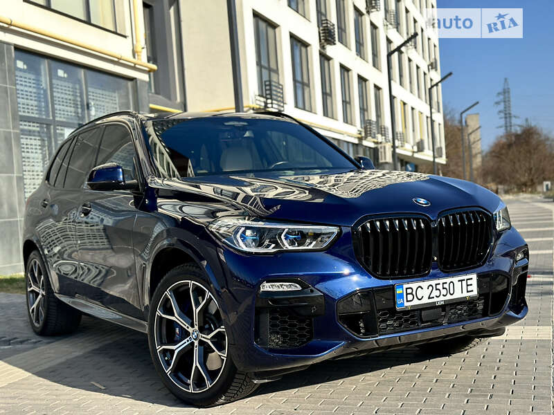 Bmw X5 m50i (2020)