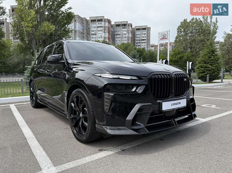 Bmw X7 (2023)