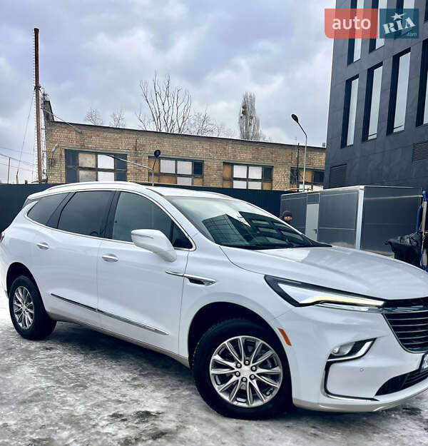 Buick Enclave (2022)