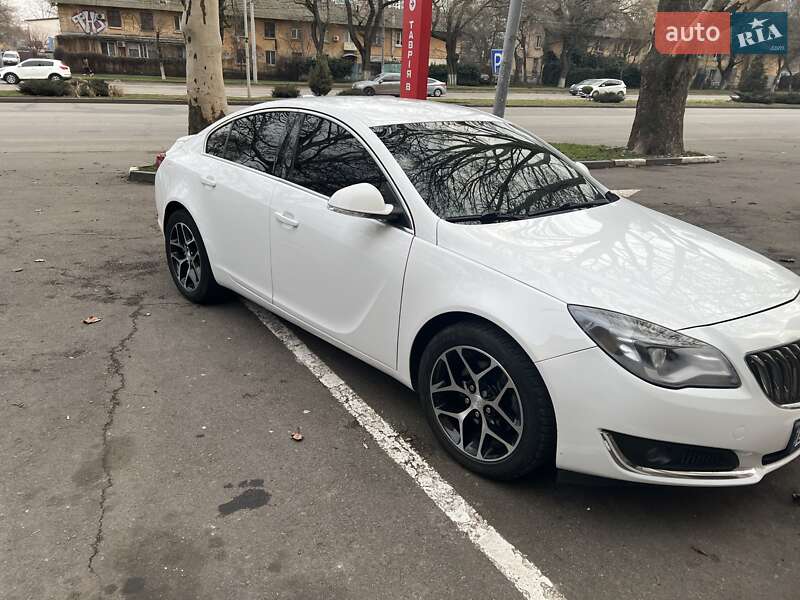 Buick Regal (2017)