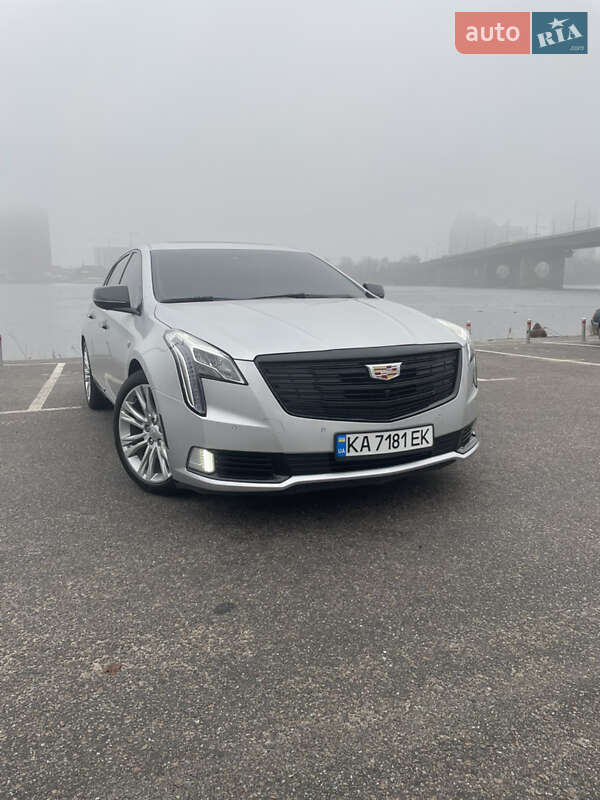 Cadillac Xts (2017)