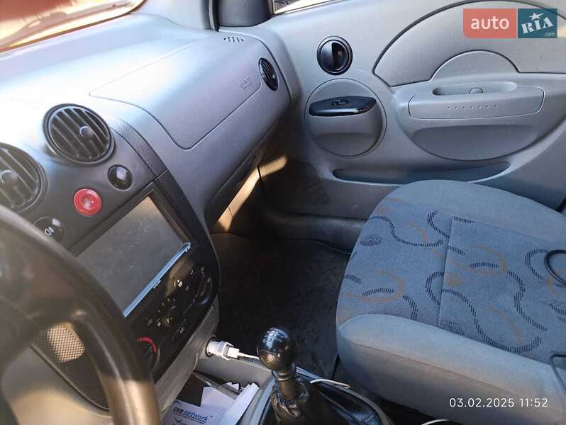 Chevrolet Aveo (2005)