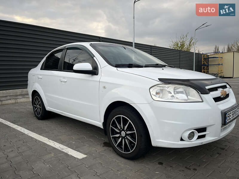 Chevrolet Aveo (2008)