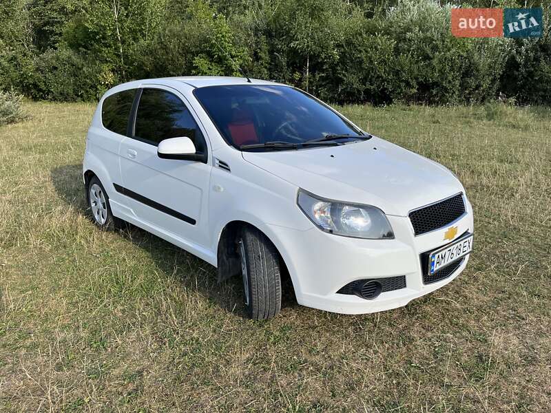 Chevrolet Aveo (2011)