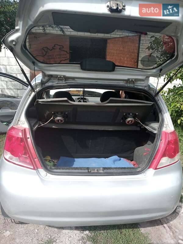 Chevrolet Aveo (2005)