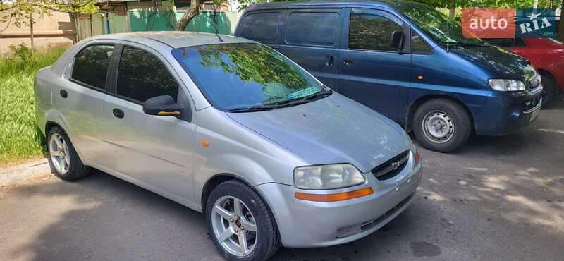 Chevrolet Aveo (2005)