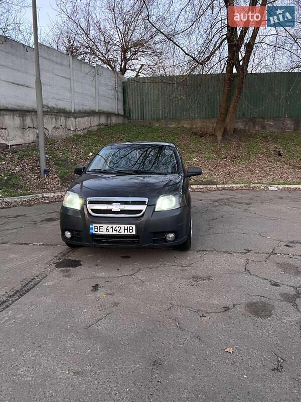 Chevrolet Aveo (2011)