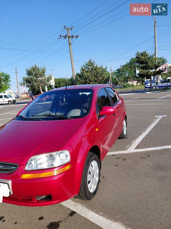 Chevrolet Aveo (2004)