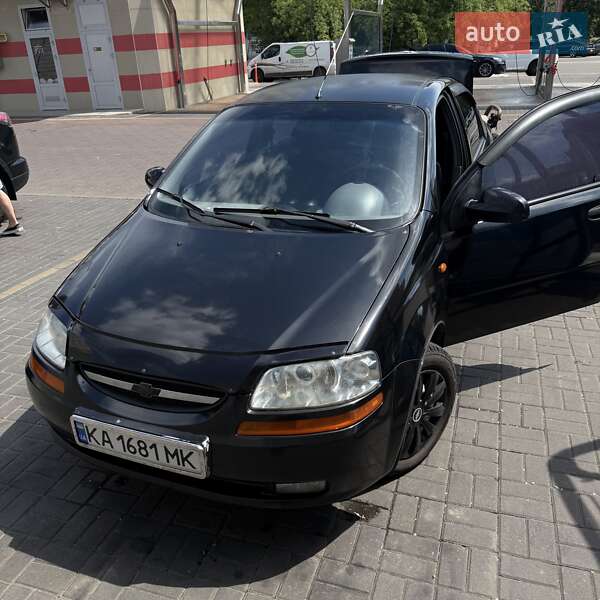 Chevrolet Aveo (2005)
