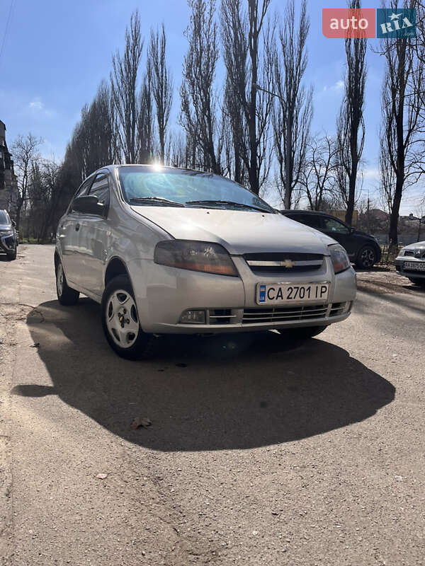 Chevrolet Aveo (2005)