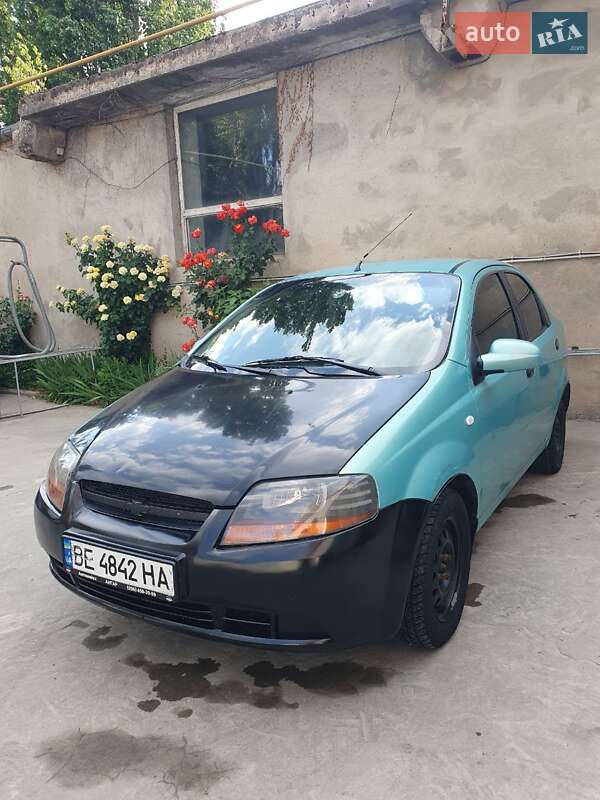 Chevrolet Aveo (2005)
