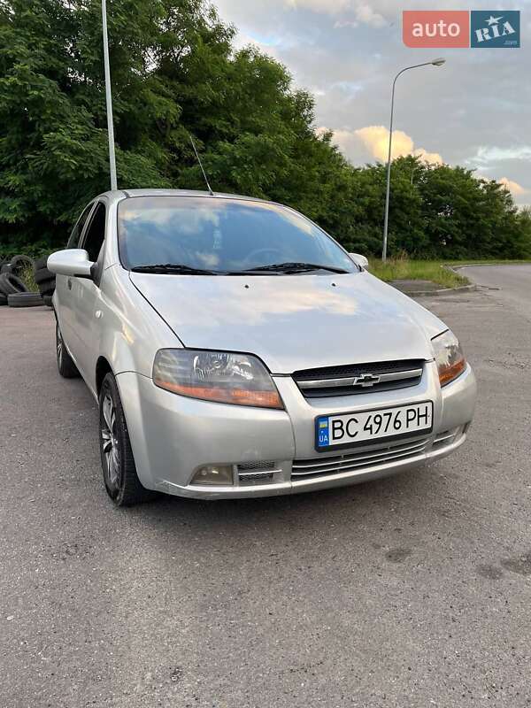 Chevrolet Aveo (2005)