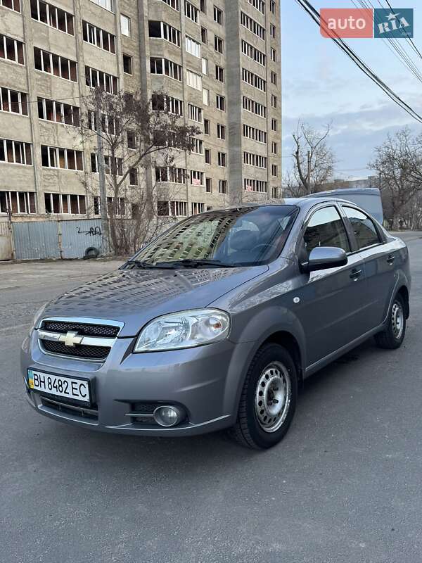Chevrolet Aveo (2011)