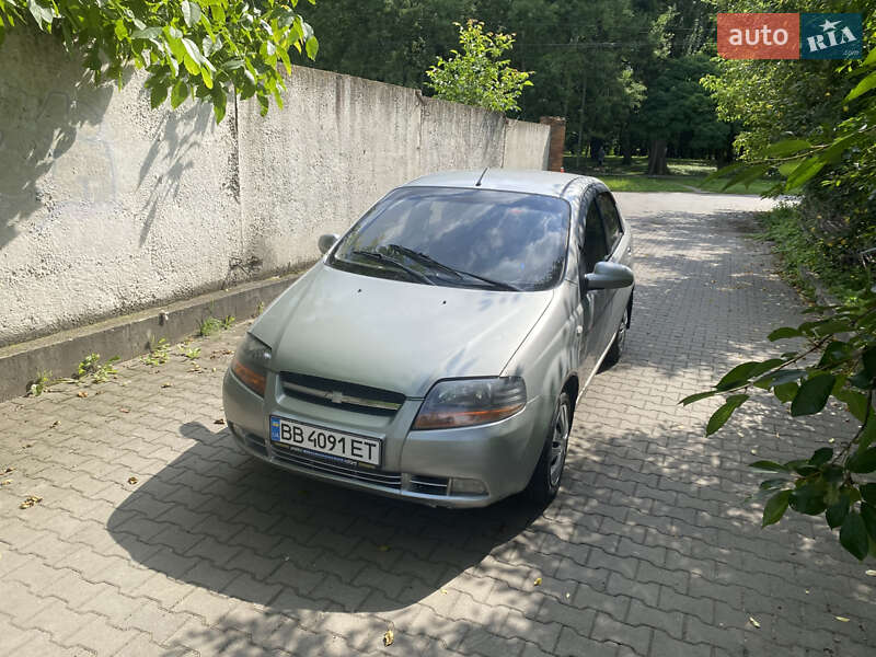 Chevrolet Aveo (2005)