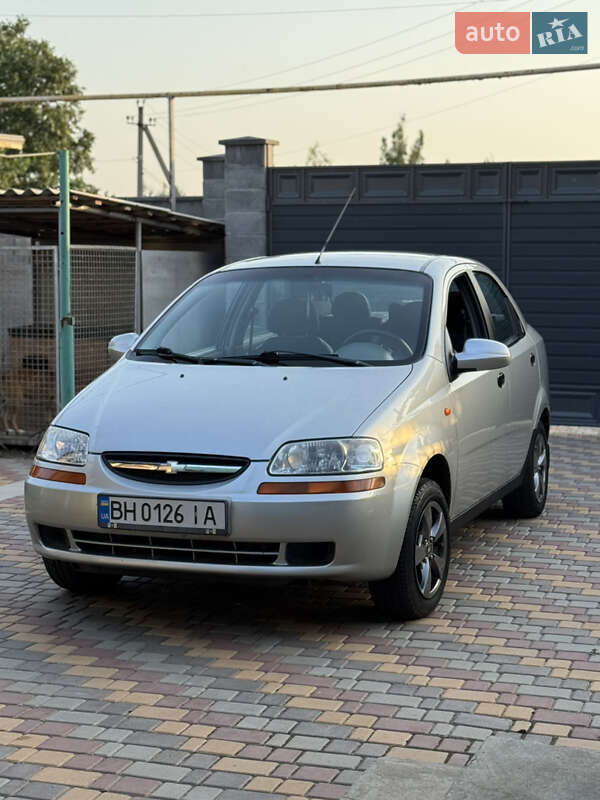 Chevrolet Aveo (2005)