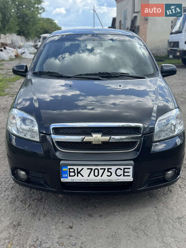 Chevrolet Aveo (2011)