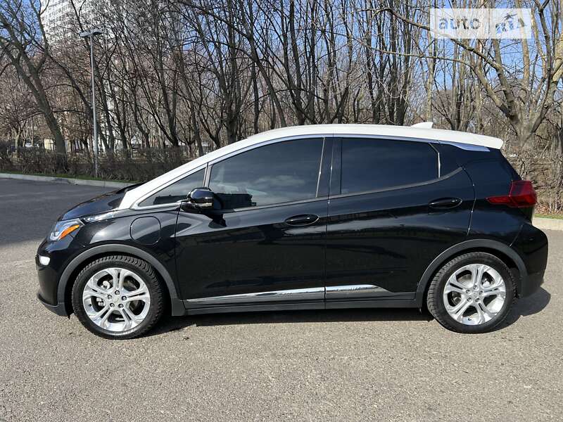 Chevrolet Bolt ev (2017)