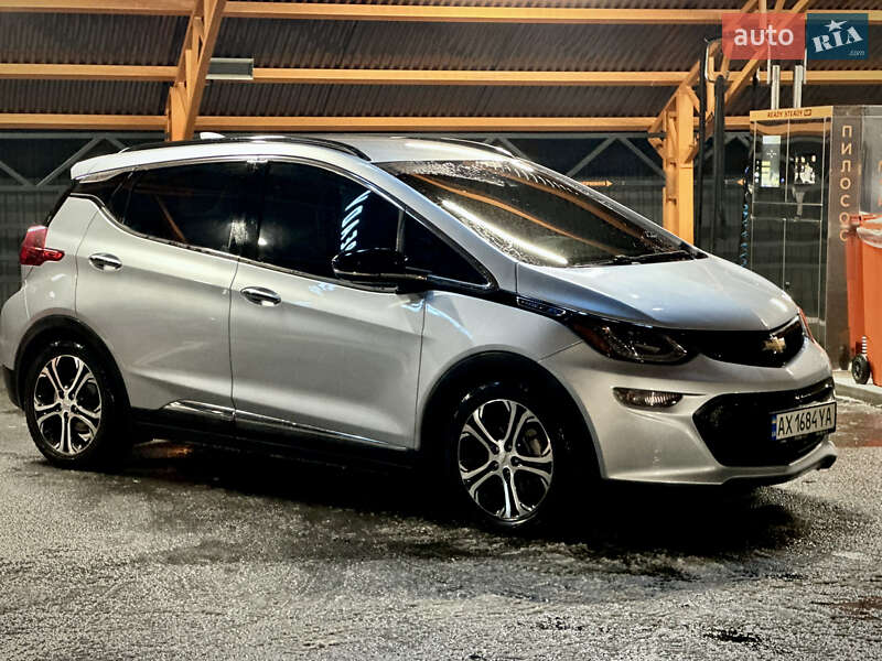 Chevrolet Bolt ev (2017)