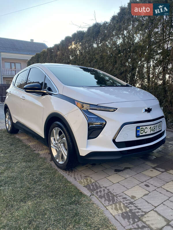 Chevrolet Bolt ev (2023)