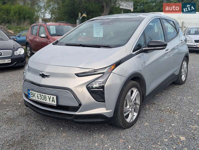 Chevrolet Bolt ev (2023)