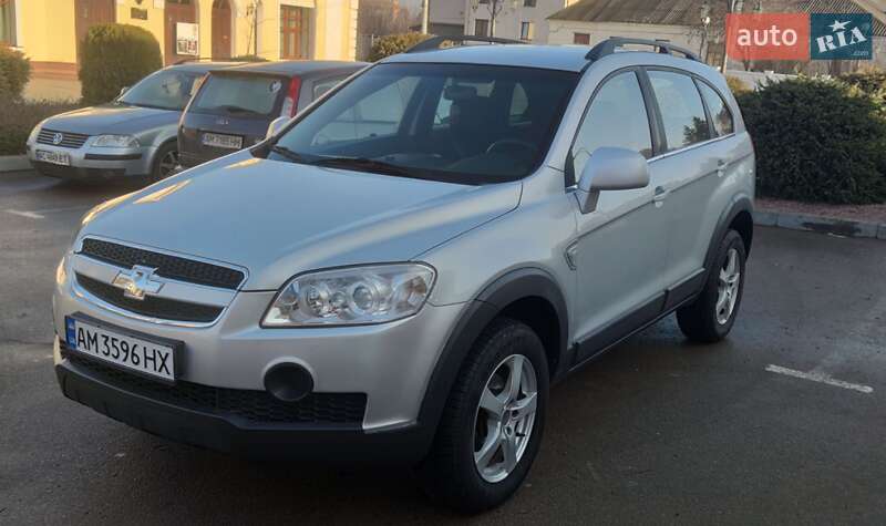 Chevrolet Captiva (2010)
