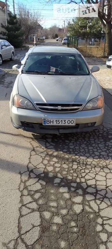 Chevrolet Evanda (2005)