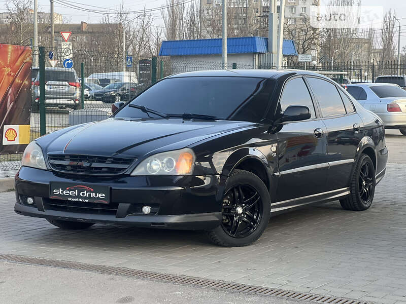 Chevrolet Evanda (2005)