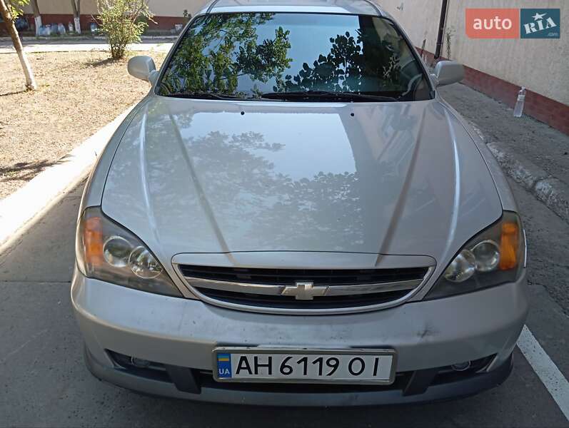 Chevrolet Evanda (2005)