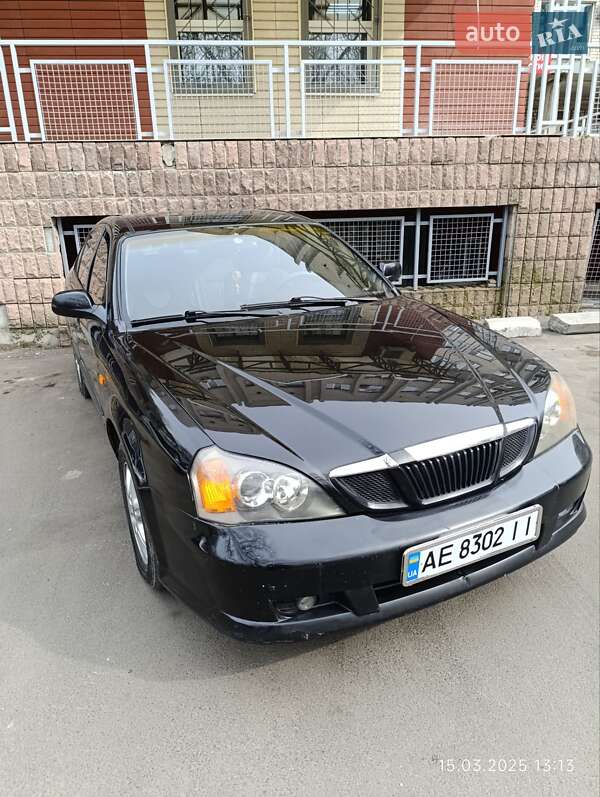 Chevrolet Evanda (2006)