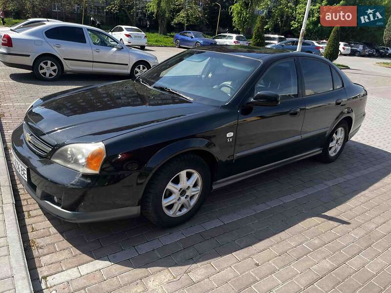 Chevrolet Evanda (2005)
