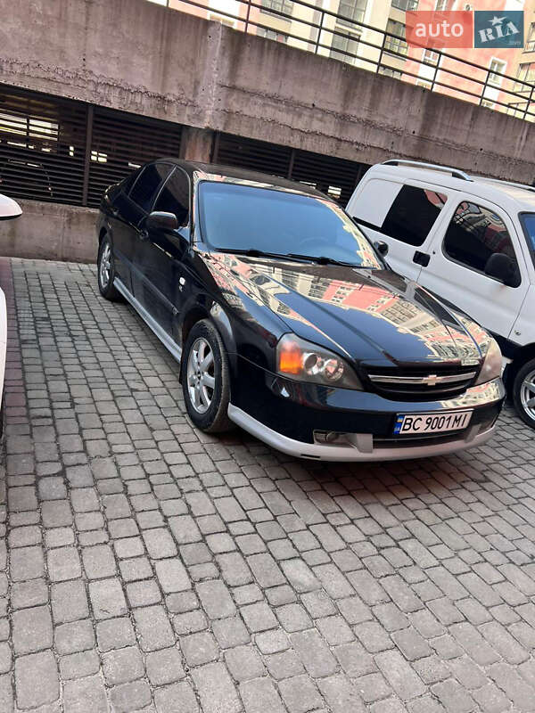 Chevrolet Evanda (2006)