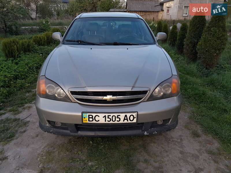 Chevrolet Evanda (2005)