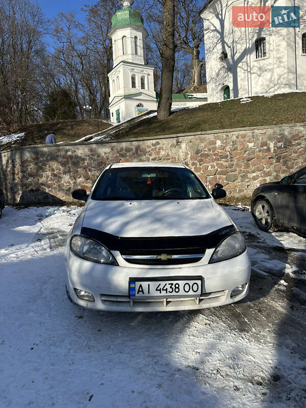 Chevrolet Lacetti (2004)